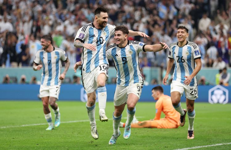 Argentina elimina a Croácia e aguarda França ou Marrocos na final da Copa do Mundo