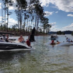 Hidroavião cai em represa no interior de SP e deixa dois mortos (Foto: Divulgação/PM)