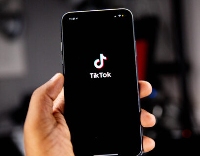 Montana é o primeiro estado dos EUA a proibir o uso do aplicativo TikTok (Foto: Unsplash/Solen Feyissa)